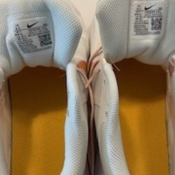 Nike Women's Downshifter 12 Road Running Shoes - Picture 3 of 14